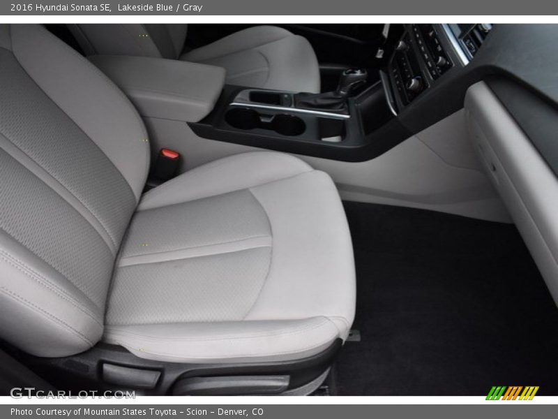 Lakeside Blue / Gray 2016 Hyundai Sonata SE