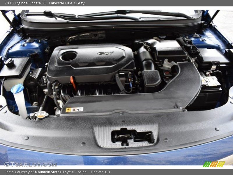 Lakeside Blue / Gray 2016 Hyundai Sonata SE