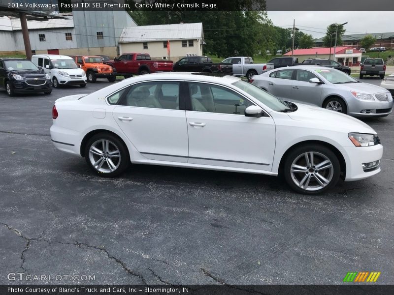 Candy White / Cornsilk Beige 2014 Volkswagen Passat TDI SEL Premium