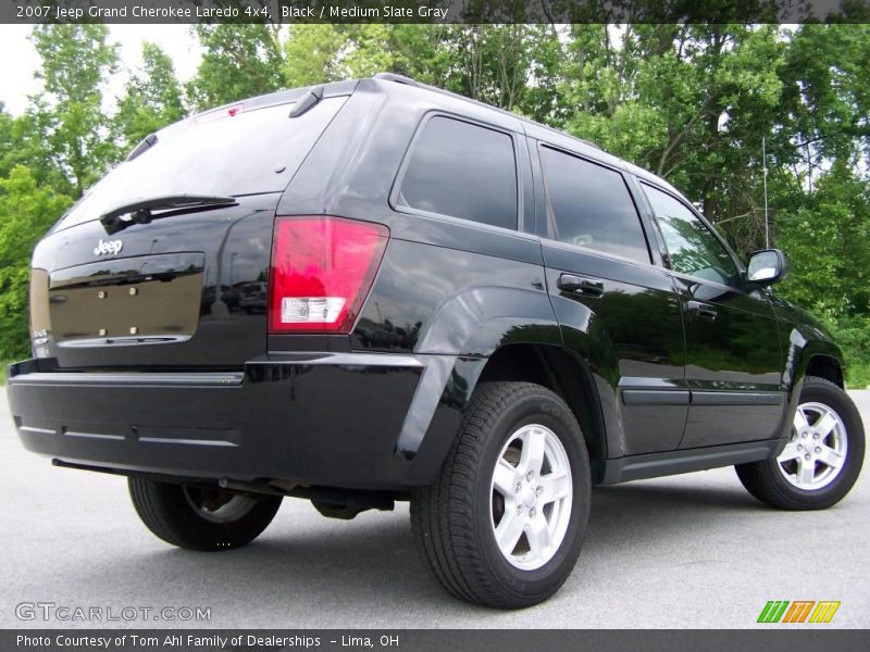 Black / Medium Slate Gray 2007 Jeep Grand Cherokee Laredo 4x4