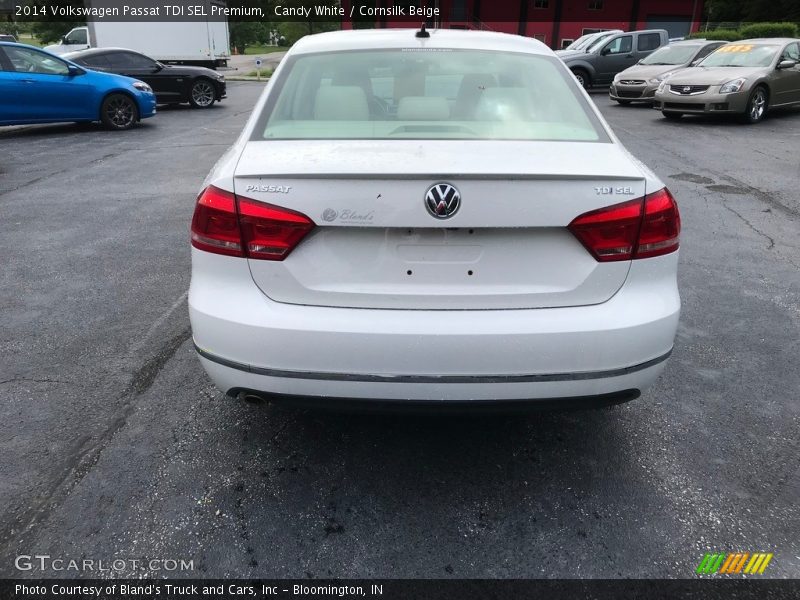 Candy White / Cornsilk Beige 2014 Volkswagen Passat TDI SEL Premium