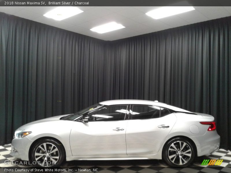 Brilliant Silver / Charcoal 2018 Nissan Maxima SV