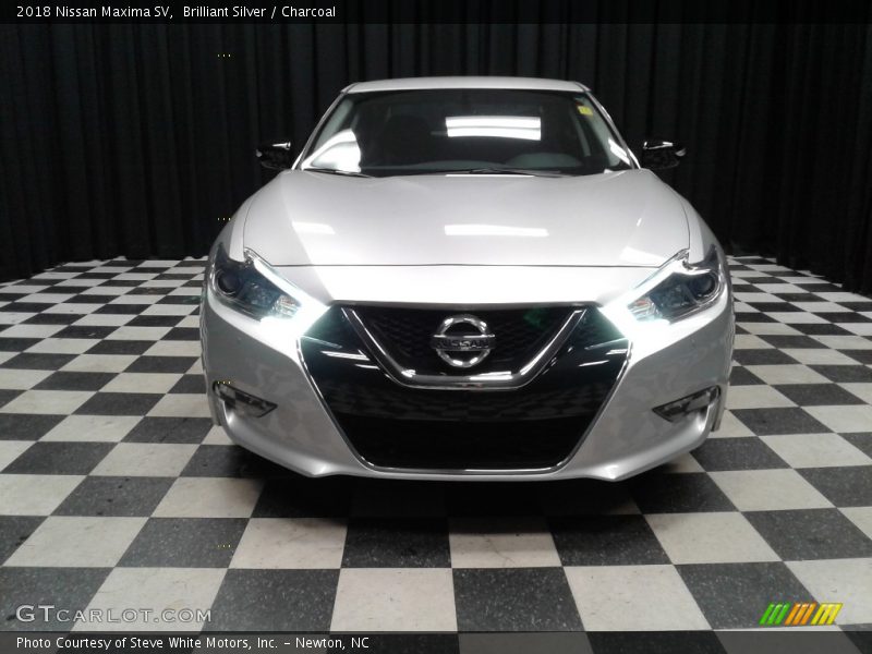 Brilliant Silver / Charcoal 2018 Nissan Maxima SV