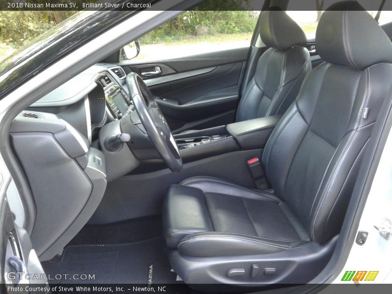 Brilliant Silver / Charcoal 2018 Nissan Maxima SV