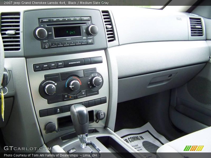Black / Medium Slate Gray 2007 Jeep Grand Cherokee Laredo 4x4