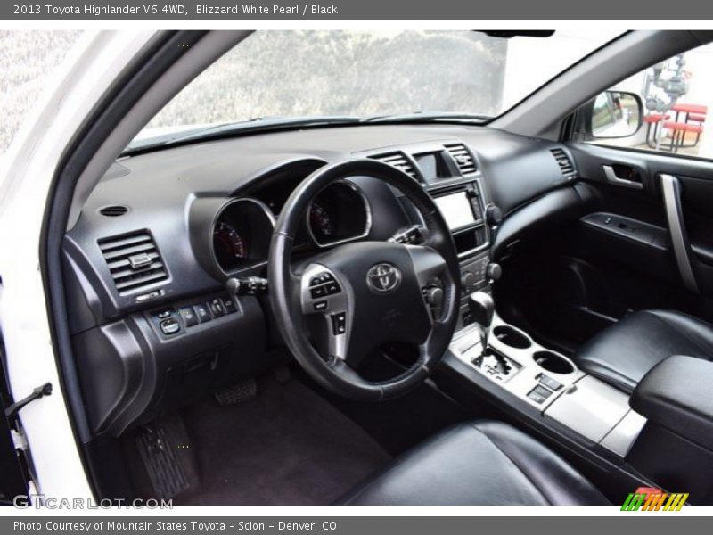 Blizzard White Pearl / Black 2013 Toyota Highlander V6 4WD