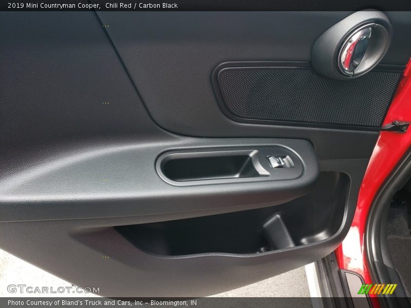 Chili Red / Carbon Black 2019 Mini Countryman Cooper