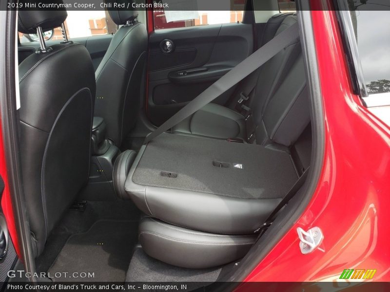 Chili Red / Carbon Black 2019 Mini Countryman Cooper