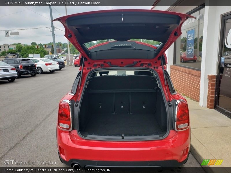 Chili Red / Carbon Black 2019 Mini Countryman Cooper