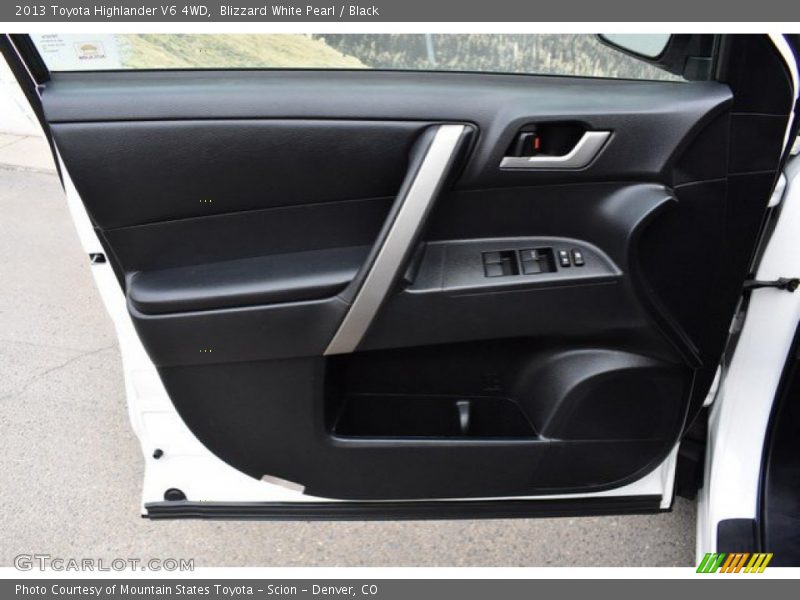 Blizzard White Pearl / Black 2013 Toyota Highlander V6 4WD