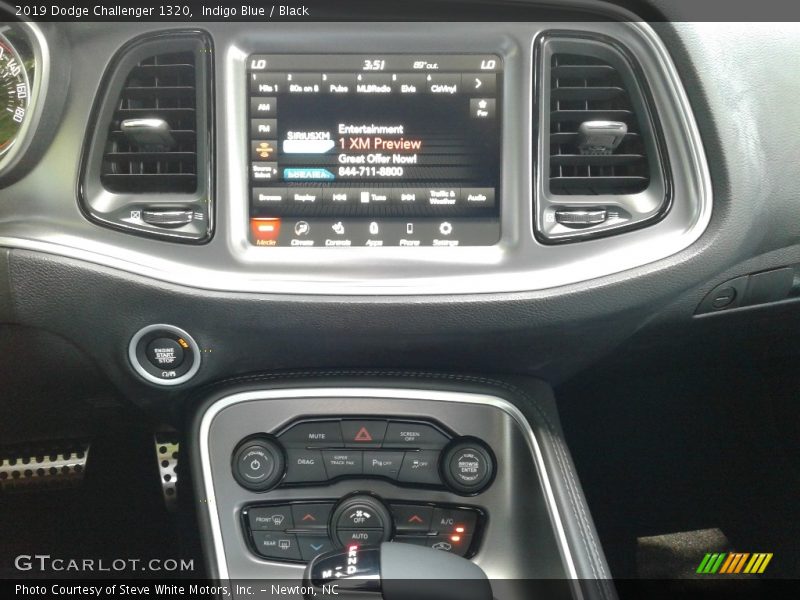 Indigo Blue / Black 2019 Dodge Challenger 1320