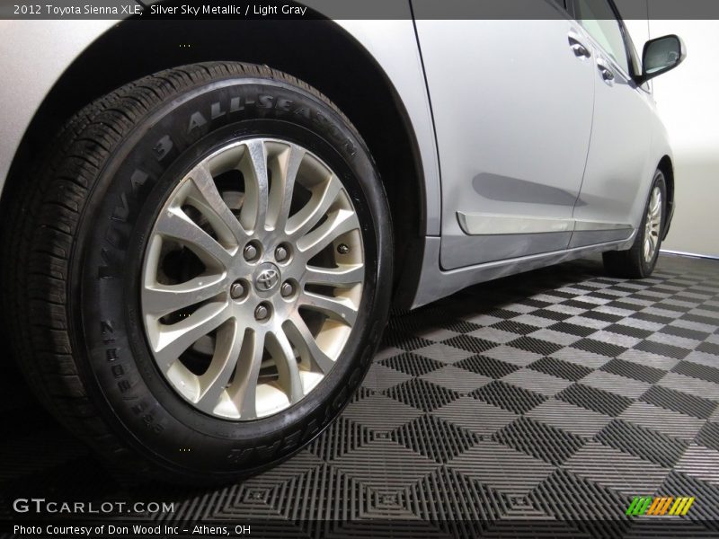 Silver Sky Metallic / Light Gray 2012 Toyota Sienna XLE