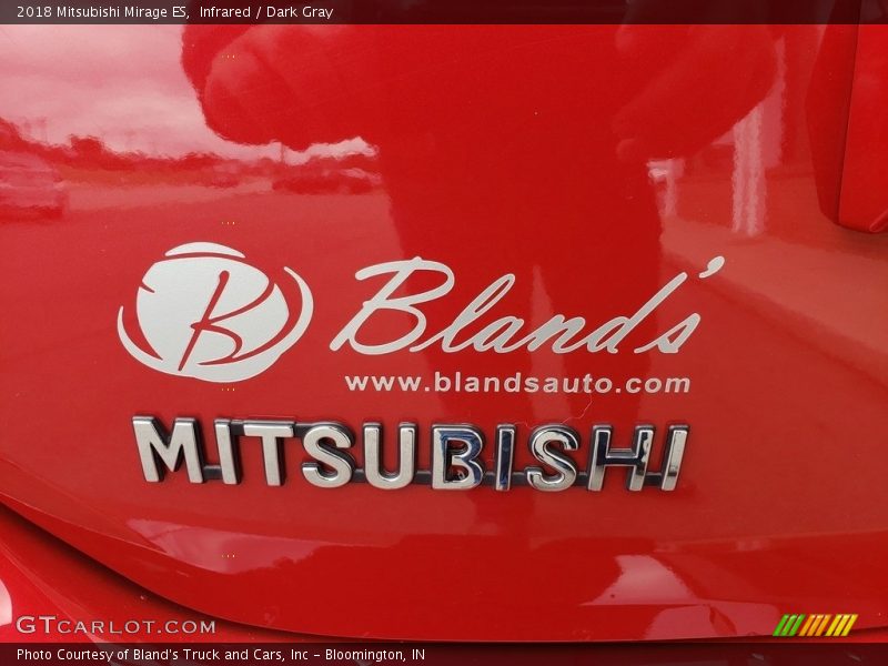 Infrared / Dark Gray 2018 Mitsubishi Mirage ES