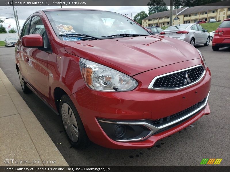 Front 3/4 View of 2018 Mirage ES