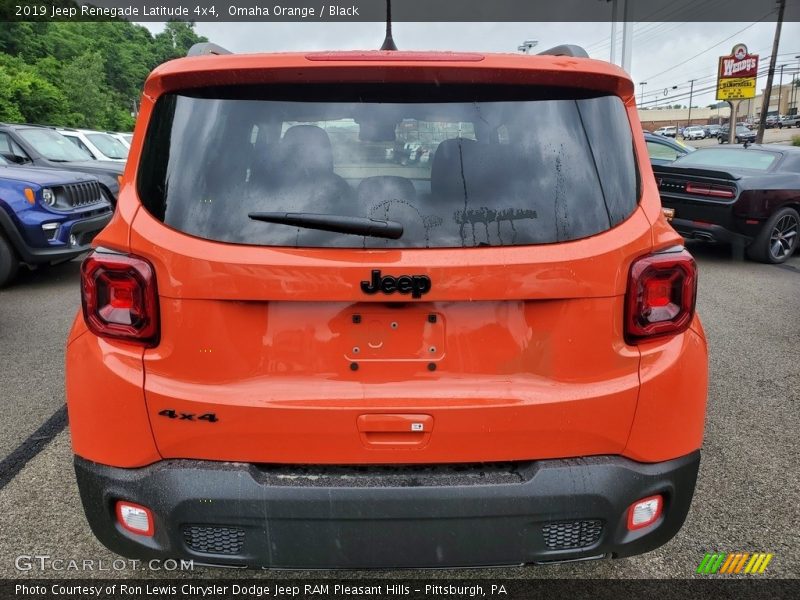 Omaha Orange / Black 2019 Jeep Renegade Latitude 4x4