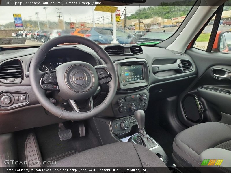  2019 Renegade Latitude 4x4 Black Interior