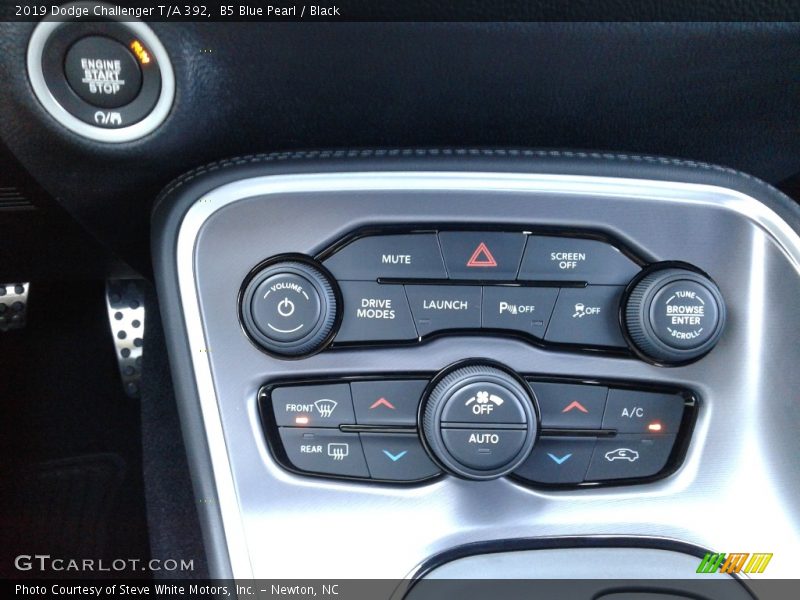 B5 Blue Pearl / Black 2019 Dodge Challenger T/A 392