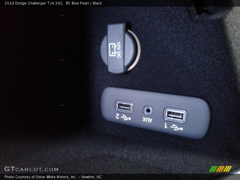 B5 Blue Pearl / Black 2019 Dodge Challenger T/A 392