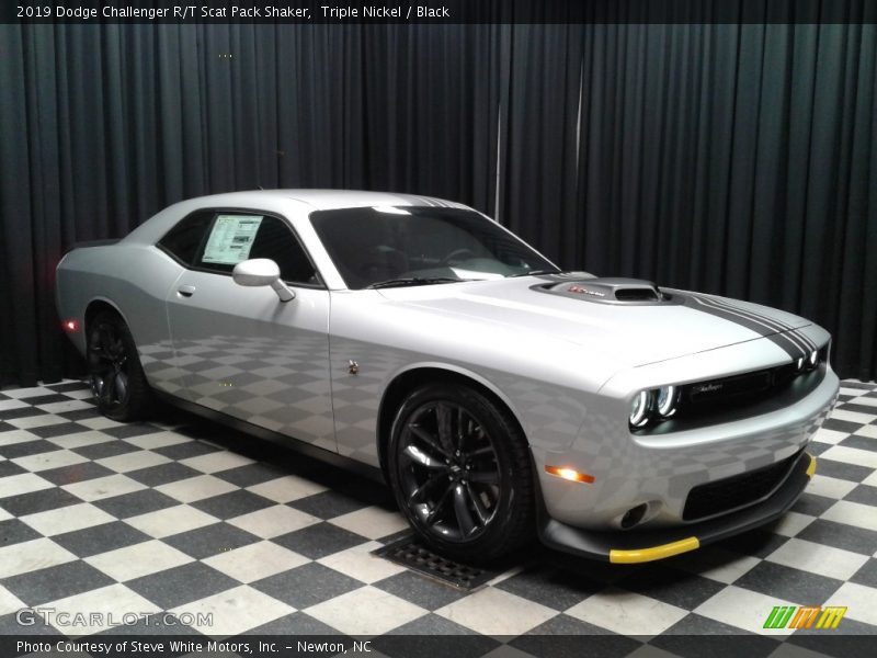 Triple Nickel / Black 2019 Dodge Challenger R/T Scat Pack Shaker