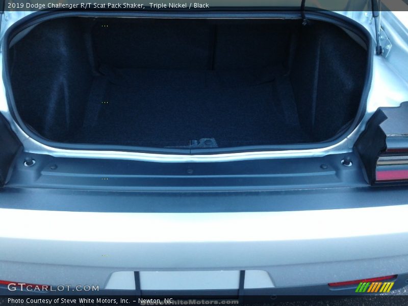 Triple Nickel / Black 2019 Dodge Challenger R/T Scat Pack Shaker