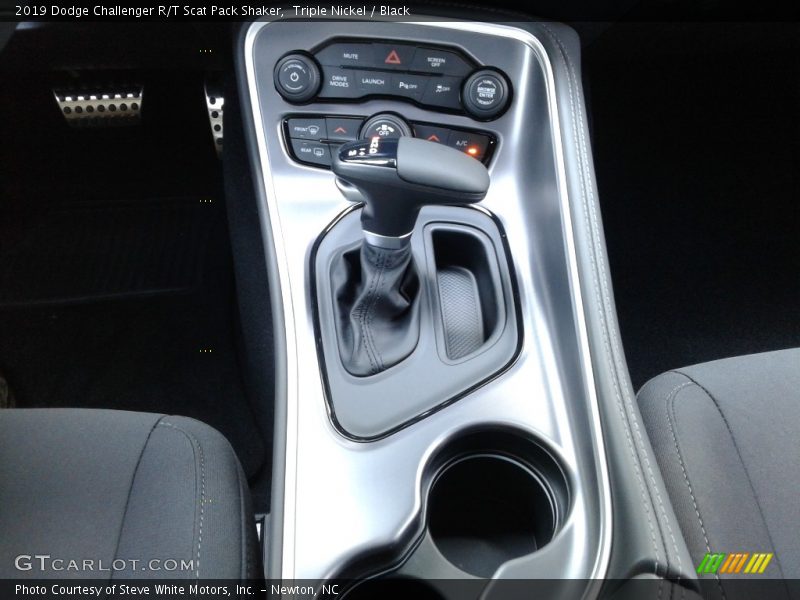 Triple Nickel / Black 2019 Dodge Challenger R/T Scat Pack Shaker