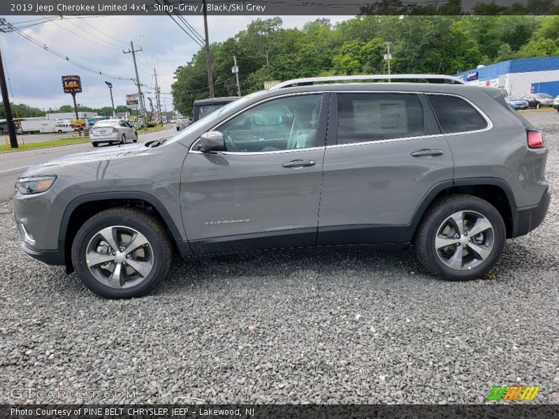 Sting-Gray / Black/Ski Grey 2019 Jeep Cherokee Limited 4x4