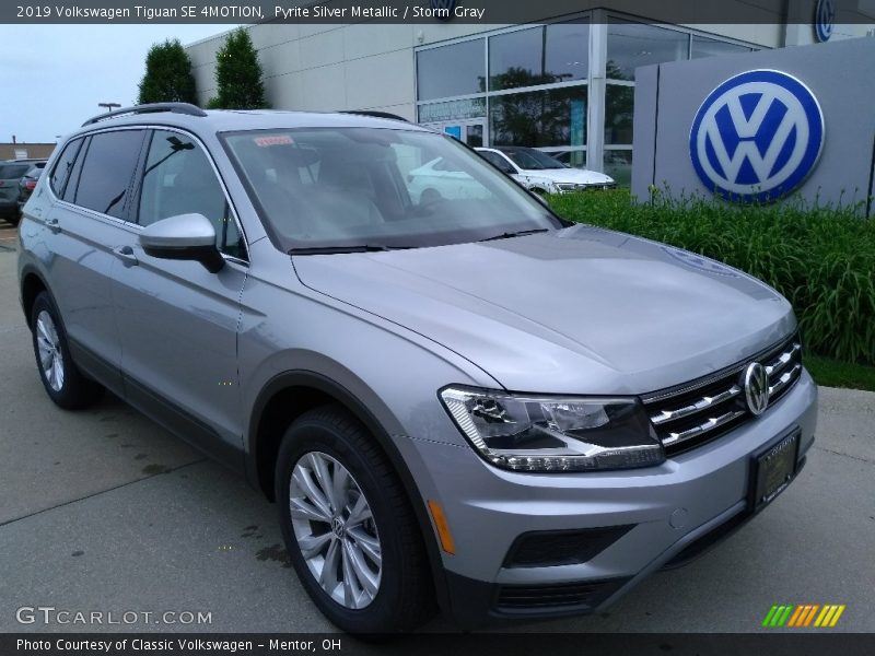 Pyrite Silver Metallic / Storm Gray 2019 Volkswagen Tiguan SE 4MOTION