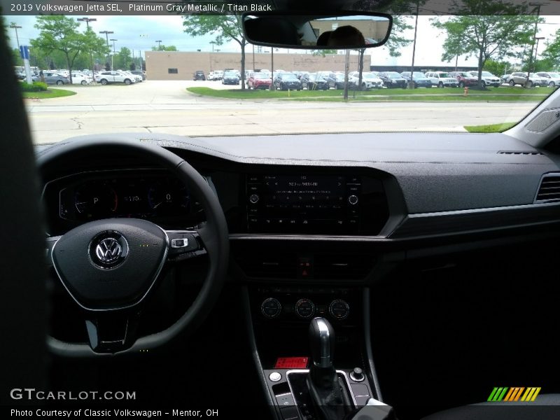 Platinum Gray Metallic / Titan Black 2019 Volkswagen Jetta SEL