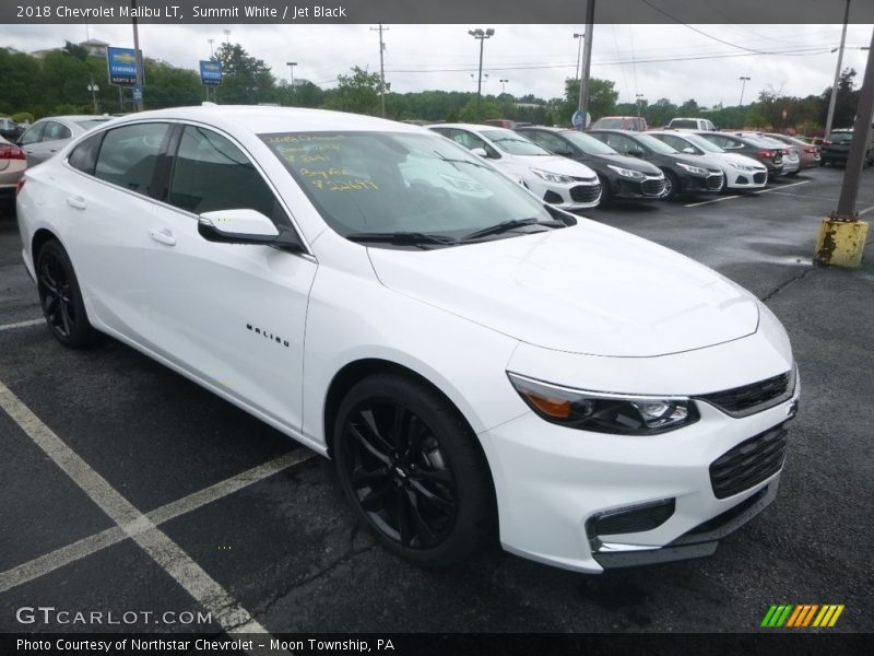 Summit White / Jet Black 2018 Chevrolet Malibu LT