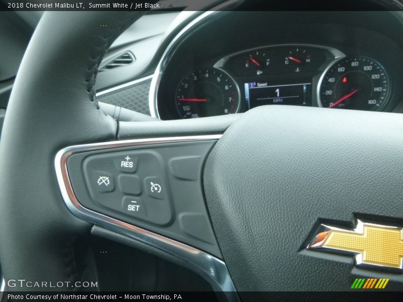 Summit White / Jet Black 2018 Chevrolet Malibu LT