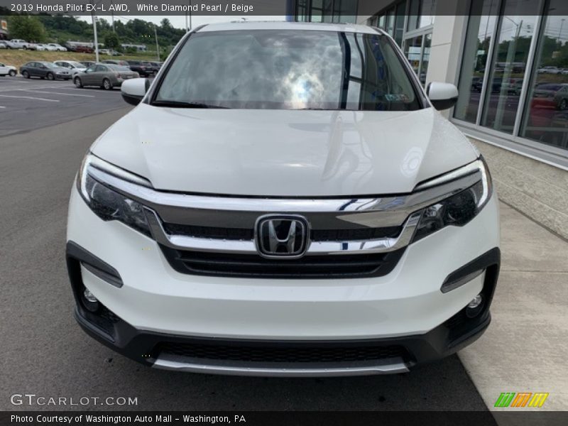 White Diamond Pearl / Beige 2019 Honda Pilot EX-L AWD