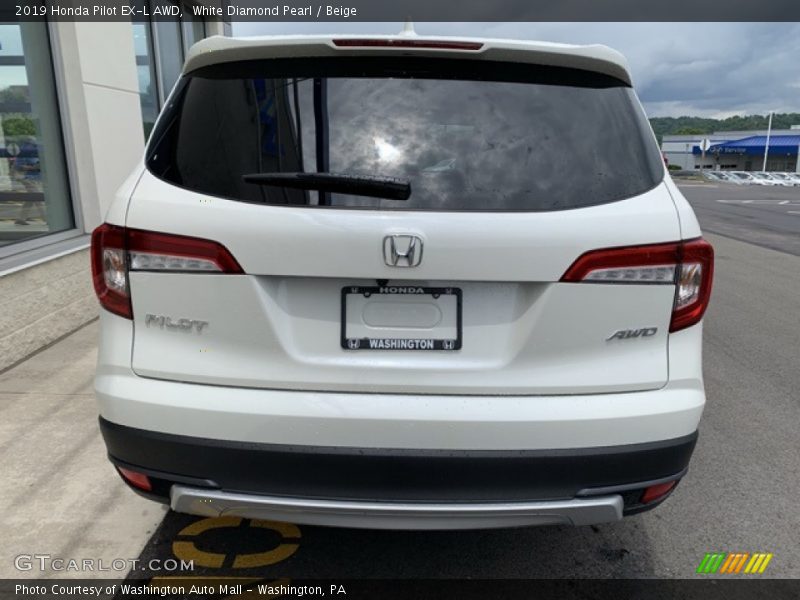 White Diamond Pearl / Beige 2019 Honda Pilot EX-L AWD