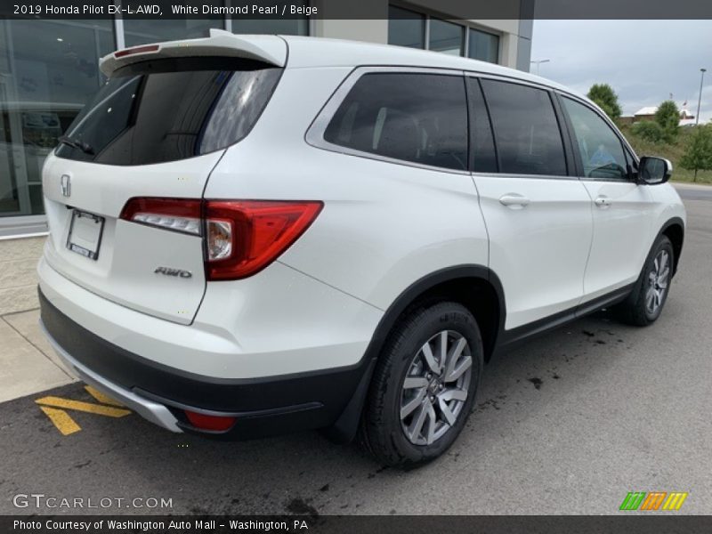 White Diamond Pearl / Beige 2019 Honda Pilot EX-L AWD