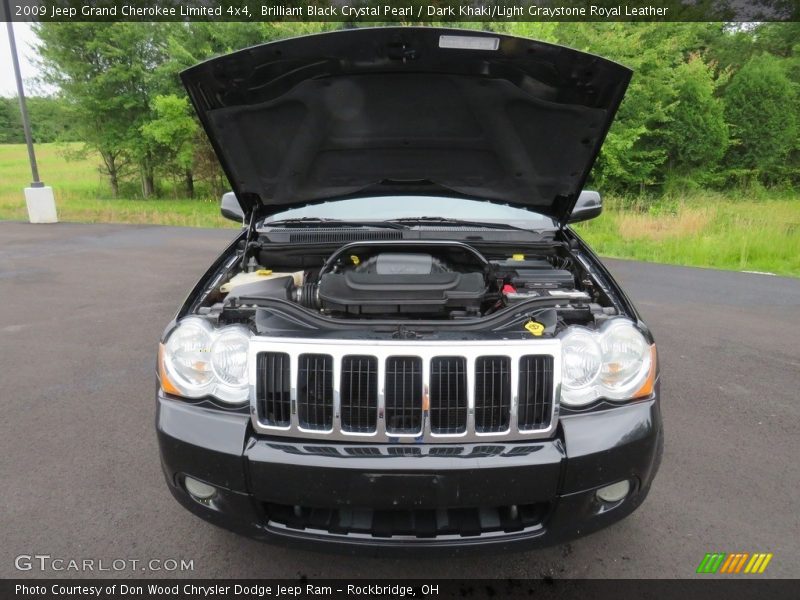 Brilliant Black Crystal Pearl / Dark Khaki/Light Graystone Royal Leather 2009 Jeep Grand Cherokee Limited 4x4