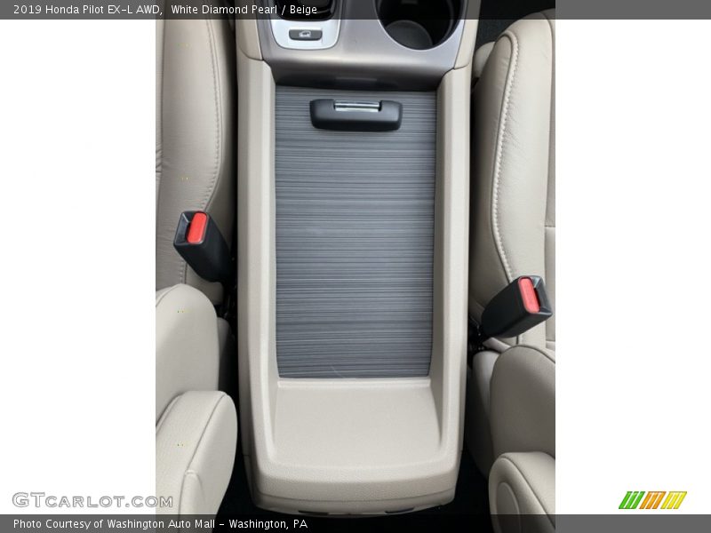 White Diamond Pearl / Beige 2019 Honda Pilot EX-L AWD