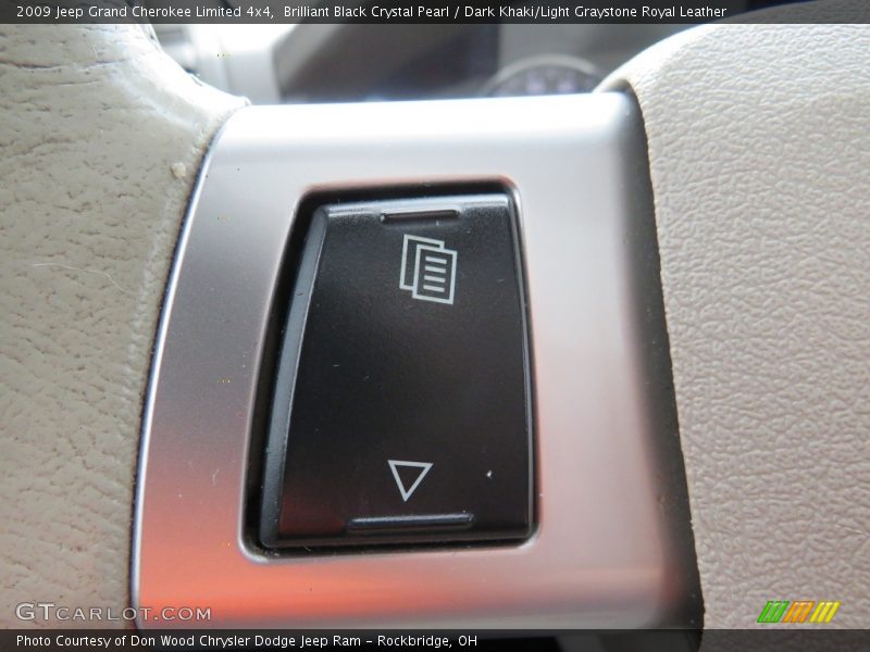 Brilliant Black Crystal Pearl / Dark Khaki/Light Graystone Royal Leather 2009 Jeep Grand Cherokee Limited 4x4