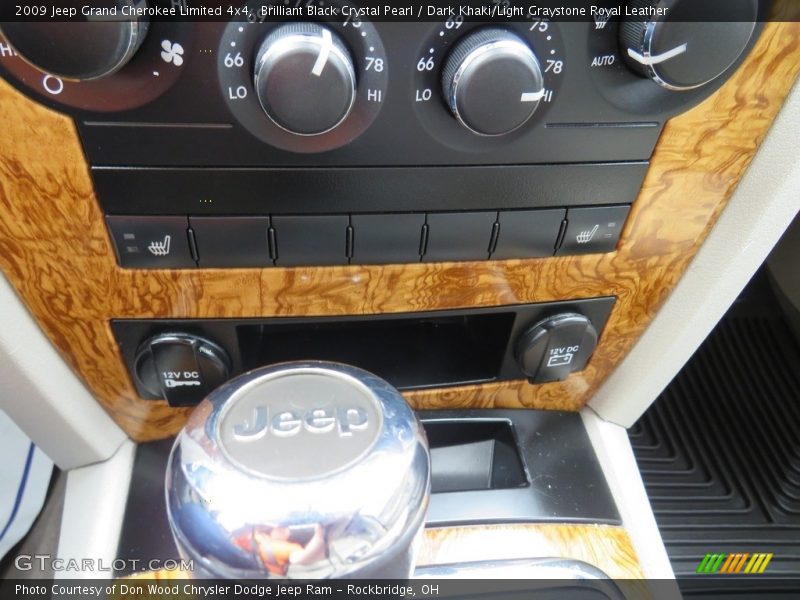 Brilliant Black Crystal Pearl / Dark Khaki/Light Graystone Royal Leather 2009 Jeep Grand Cherokee Limited 4x4