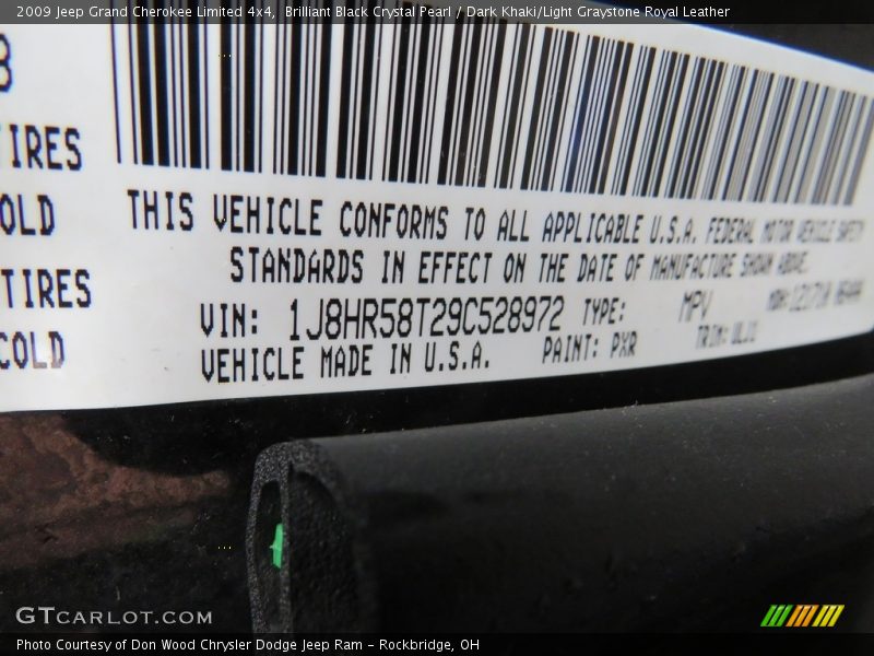 Brilliant Black Crystal Pearl / Dark Khaki/Light Graystone Royal Leather 2009 Jeep Grand Cherokee Limited 4x4
