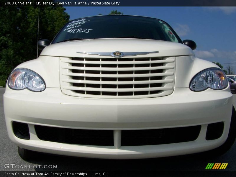 Cool Vanilla White / Pastel Slate Gray 2008 Chrysler PT Cruiser LX