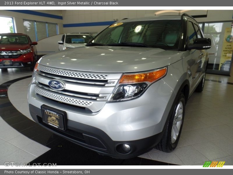 Ingot Silver Metallic / Charcoal Black 2013 Ford Explorer XLT 4WD