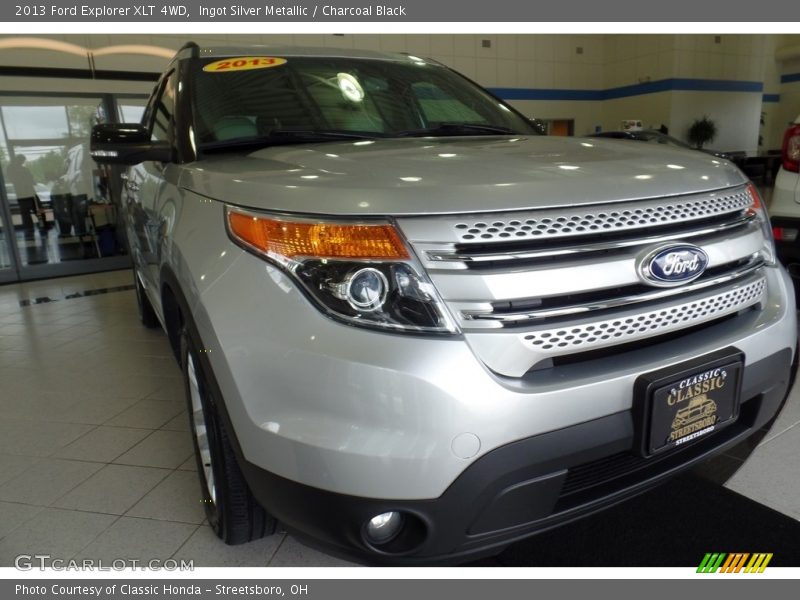 Ingot Silver Metallic / Charcoal Black 2013 Ford Explorer XLT 4WD