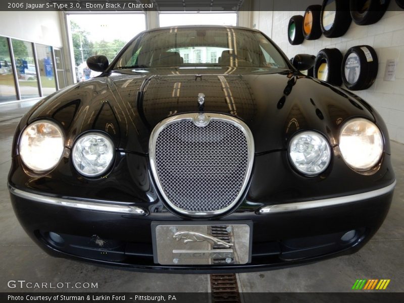 Ebony Black / Charcoal 2006 Jaguar S-Type 3.0