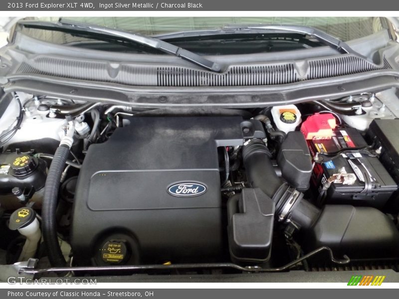Ingot Silver Metallic / Charcoal Black 2013 Ford Explorer XLT 4WD