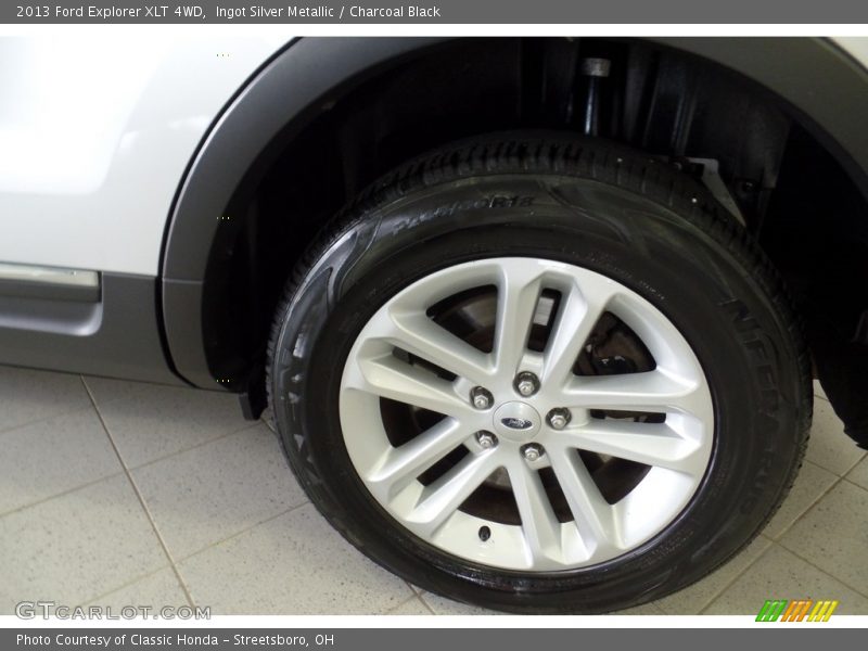 Ingot Silver Metallic / Charcoal Black 2013 Ford Explorer XLT 4WD