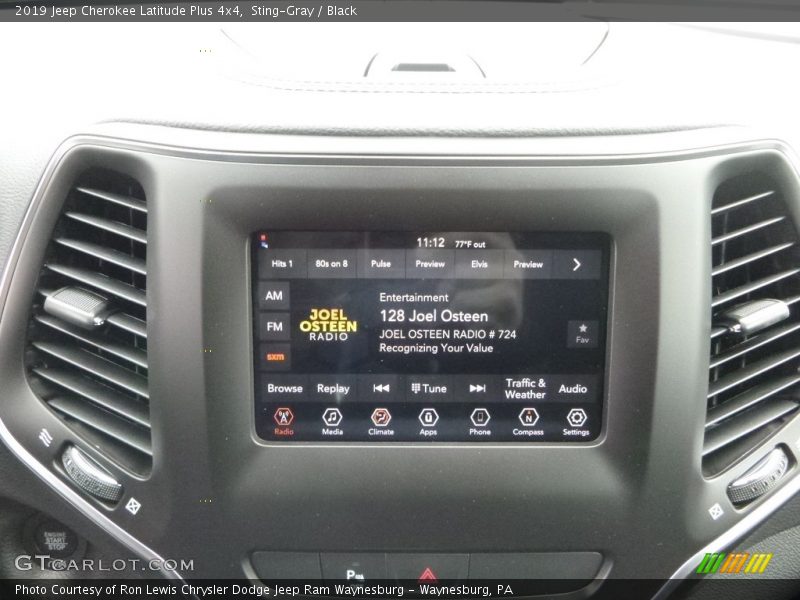 Sting-Gray / Black 2019 Jeep Cherokee Latitude Plus 4x4