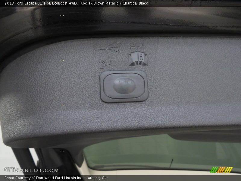 Kodiak Brown Metallic / Charcoal Black 2013 Ford Escape SE 1.6L EcoBoost 4WD