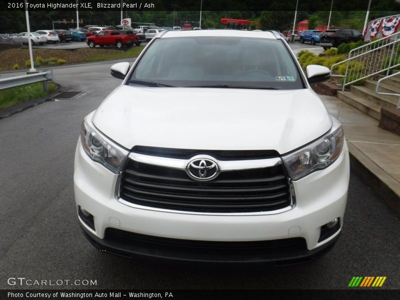 Blizzard Pearl / Ash 2016 Toyota Highlander XLE