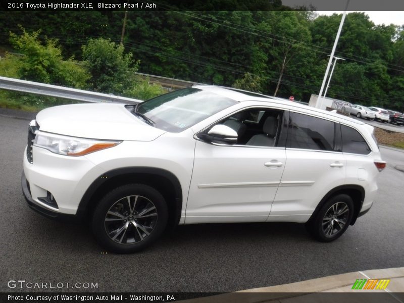 Blizzard Pearl / Ash 2016 Toyota Highlander XLE