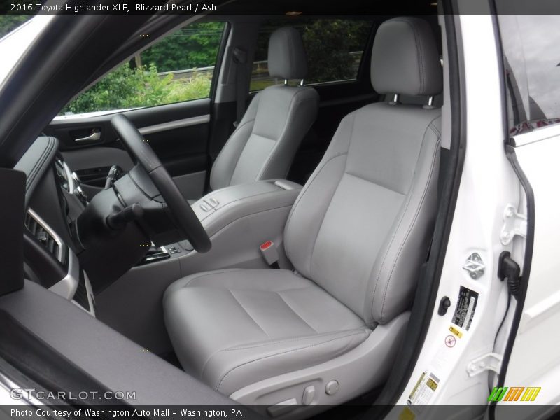 Blizzard Pearl / Ash 2016 Toyota Highlander XLE
