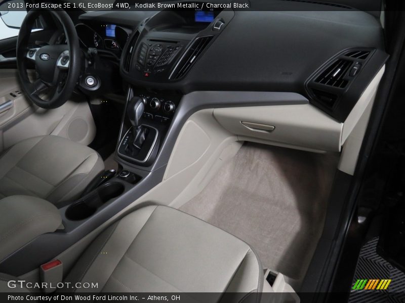 Kodiak Brown Metallic / Charcoal Black 2013 Ford Escape SE 1.6L EcoBoost 4WD